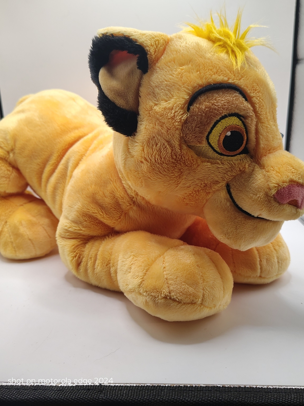 Disney Store Simba Plush Lying Down Medium Deadstock NWT Lion King